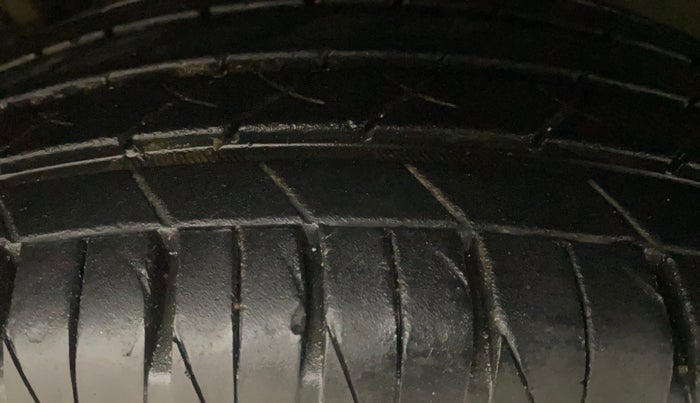 2019 Hyundai VENUE SX PLUS 1.0 TURBO DCT, Petrol, Automatic, 74,401 km, Right Front Tyre Tread