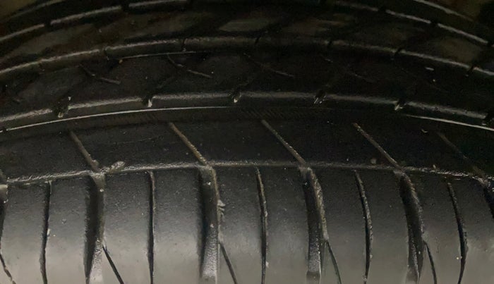 2019 Hyundai VENUE SX PLUS 1.0 TURBO DCT, Petrol, Automatic, 74,401 km, Left Front Tyre Tread