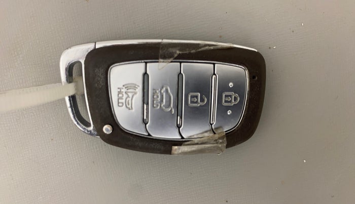 2019 Hyundai VENUE SX PLUS 1.0 TURBO DCT, Petrol, Automatic, 74,401 km, Key Close Up