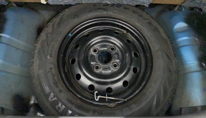 2010 Maruti A Star VXI, Petrol, Manual, 70,875 km, Spare Tyre