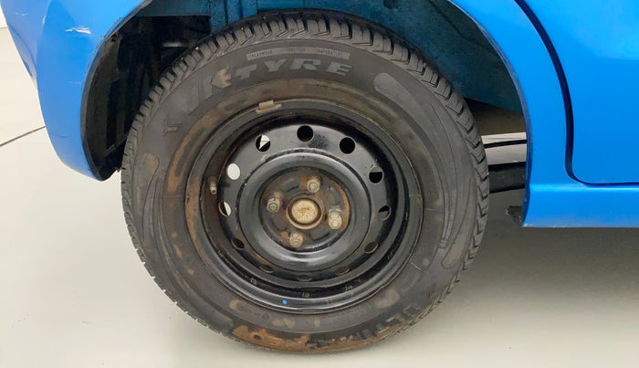 2010 Maruti A Star VXI, Petrol, Manual, 70,875 km, Right Rear Wheel