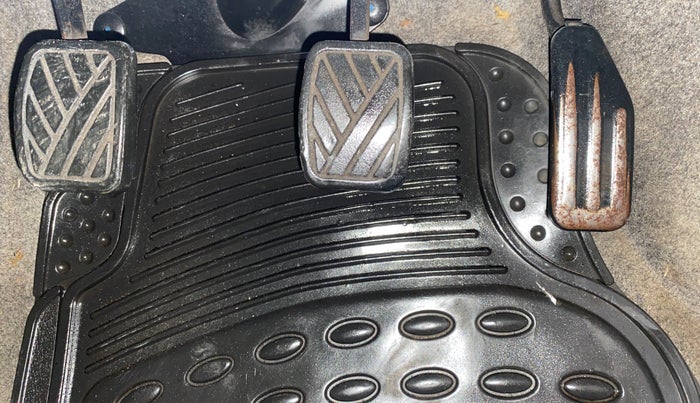 2010 Maruti A Star VXI, Petrol, Manual, 70,875 km, Pedals