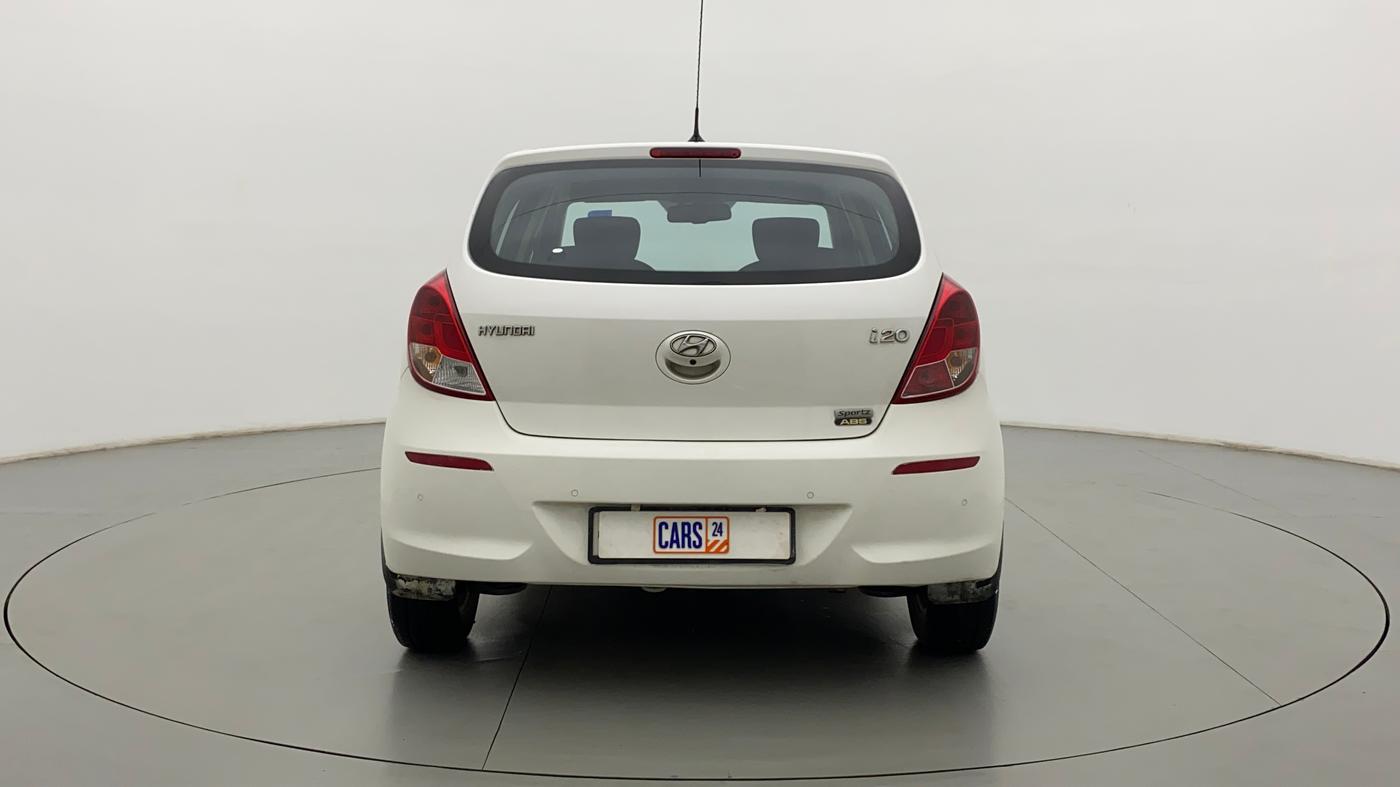 2014 Hyundai i20 SPORTZ 1.2, Petrol, Manual, 82,356 km, Back/Rear