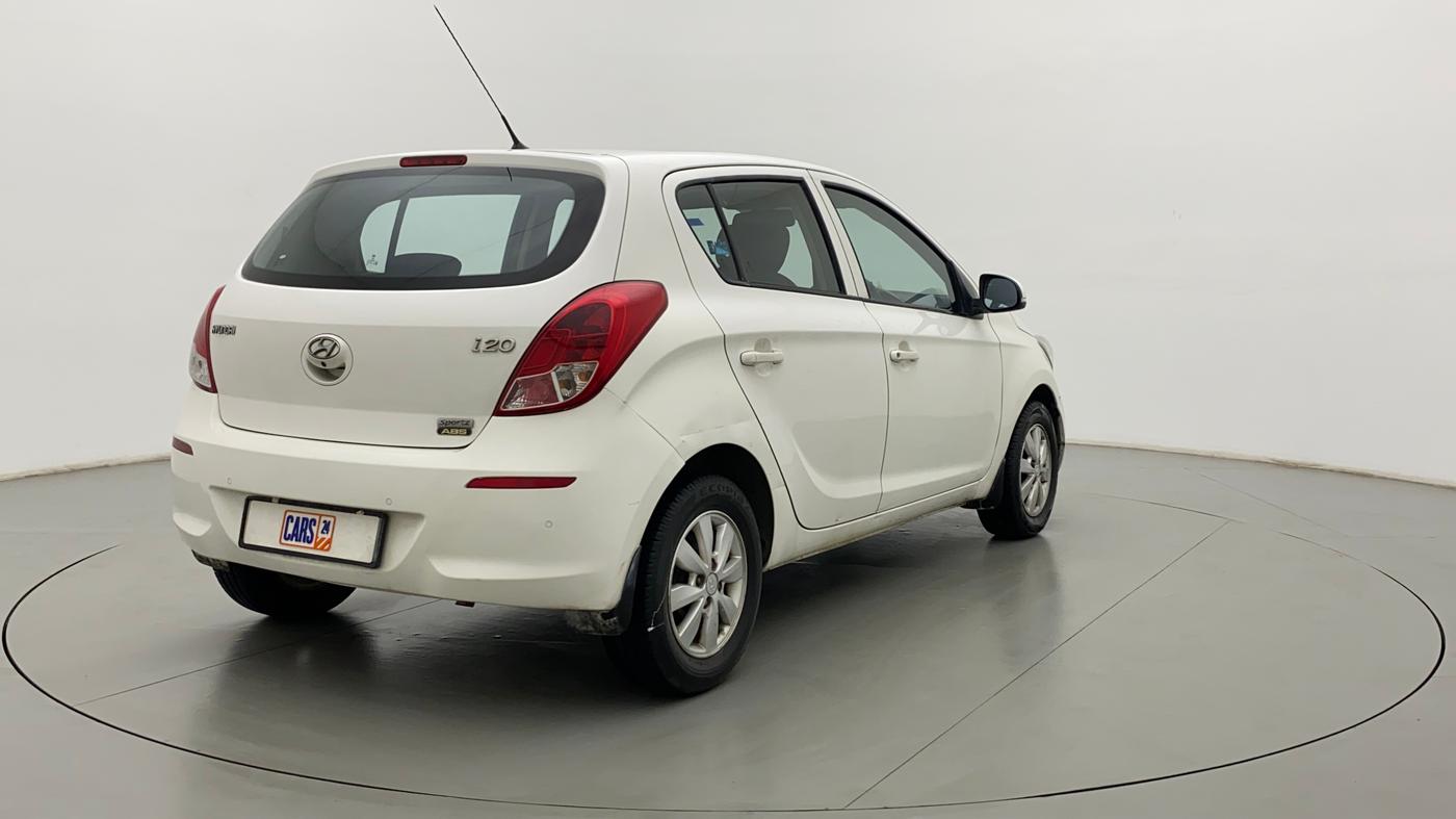 2014 Hyundai i20 SPORTZ 1.2, Petrol, Manual, 82,356 km, Right Back Diagonal