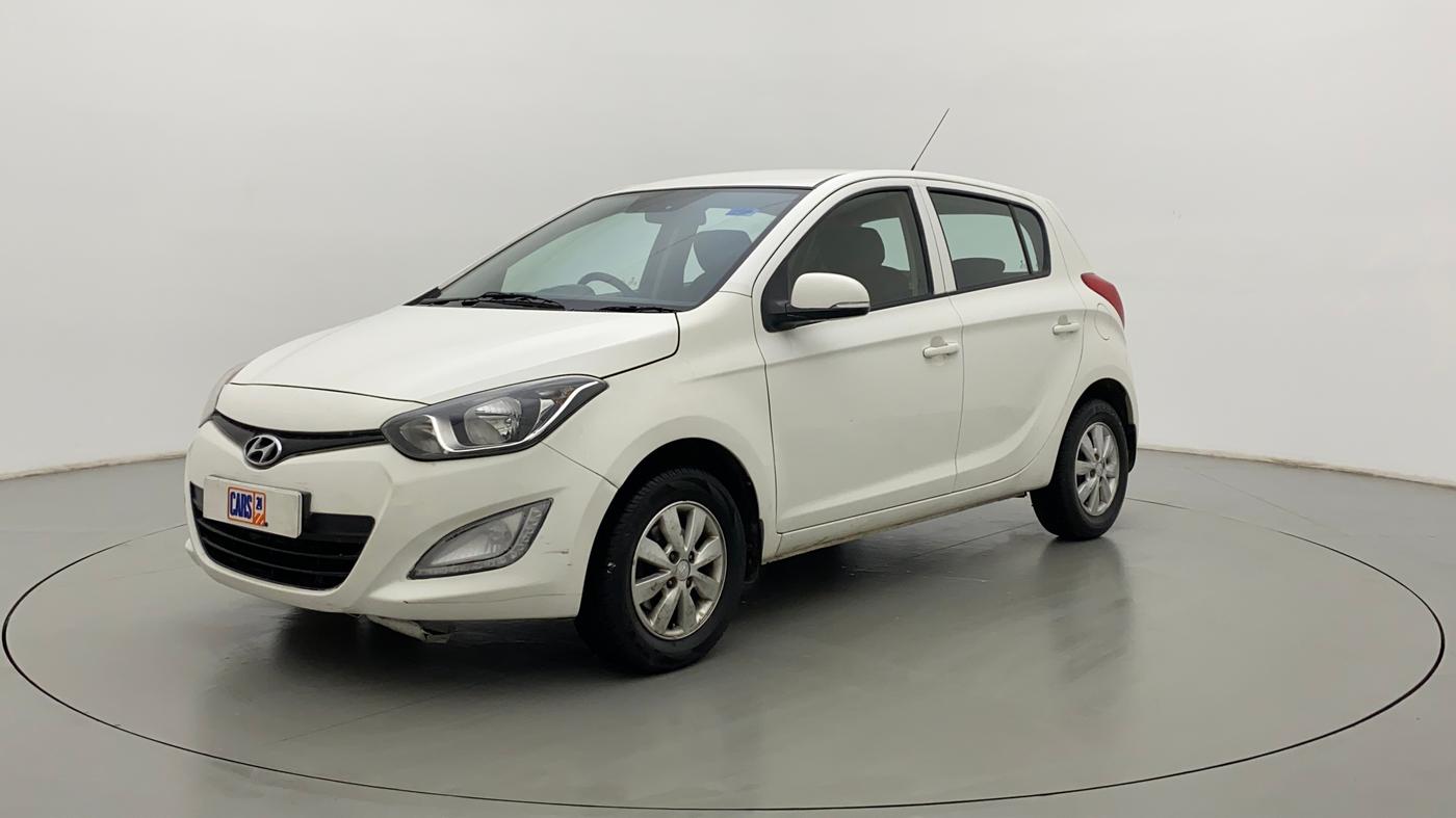 2014 Hyundai i20 SPORTZ 1.2, Petrol, Manual, 82,356 km, Left Front Diagonal