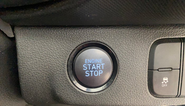 2019 Hyundai VENUE SX 1.0 (O) TURBO, Petrol, Manual, 63,161 km, Keyless Start/ Stop Button