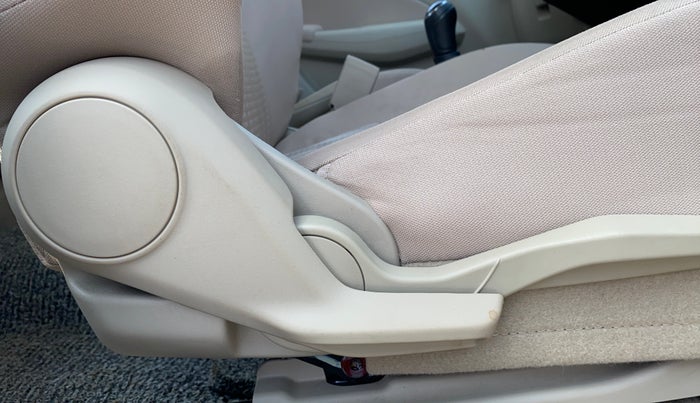 2019 Maruti Dzire VXI, Petrol, Manual, 4,242 km, Driver Side Adjustment Panel
