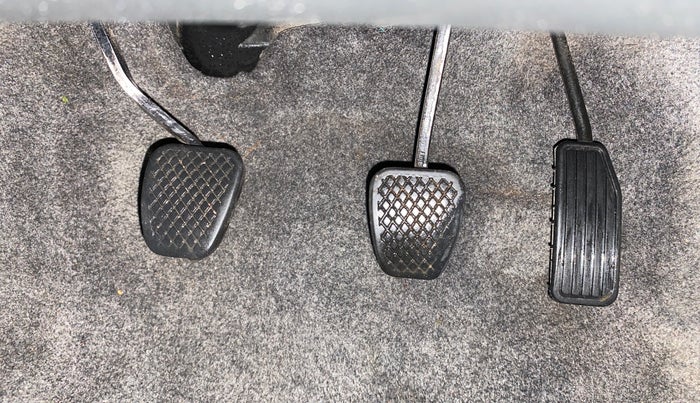 2013 Honda Brio S MT, Petrol, Manual, 43,892 km, Pedals