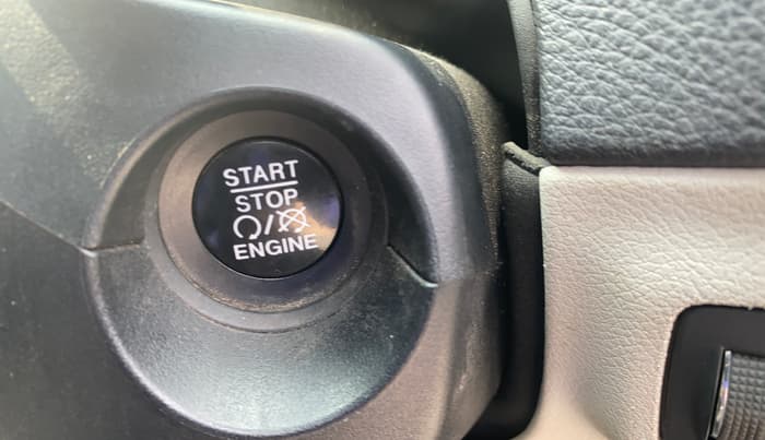 2017 Jeep Compass LIMITED 1.4 PETROL AT, Petrol, Automatic, 99,903 km, Keyless Start/ Stop Button