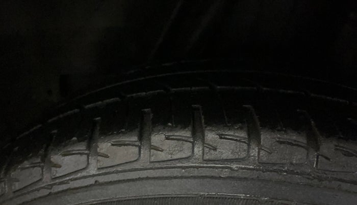 2017 Honda Jazz 1.2L I-VTEC V, Petrol, Manual, 16,261 km, Left Rear Tyre Tread