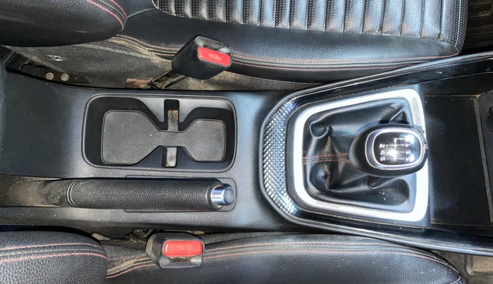 2020 KIA SONET GTX PLUS 1.0 IMT, Petrol, Manual, 76,434 km, Gear Lever