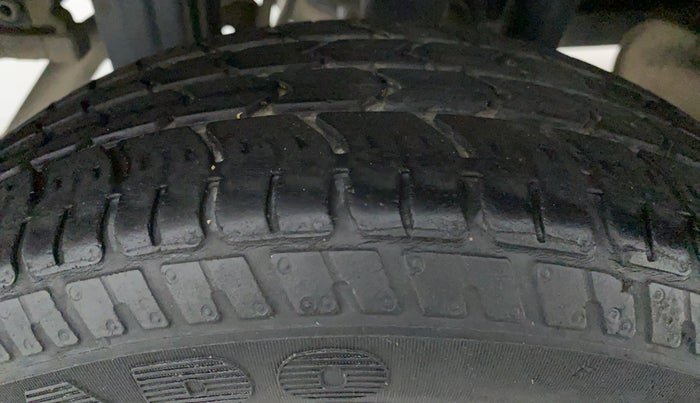 2018 Maruti Alto K10 VXI (O) AMT, Petrol, Automatic, 18,793 km, Right Rear Tyre Tread