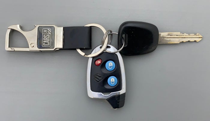 2018 Maruti Alto K10 VXI (O) AMT, Petrol, Automatic, 18,793 km, Key Close Up