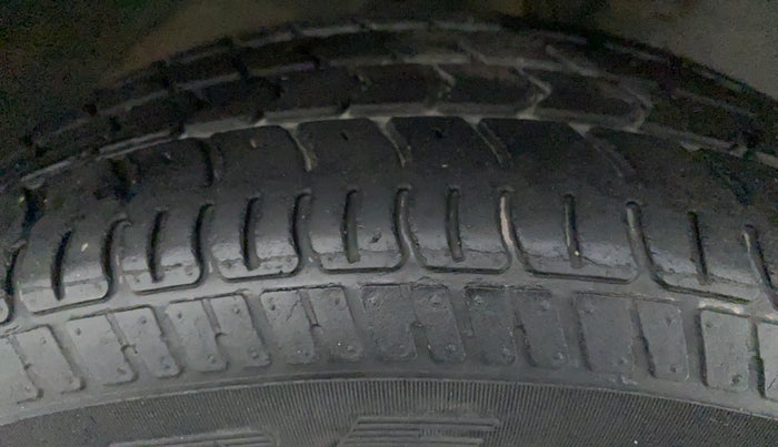 2018 Maruti Alto K10 VXI (O) AMT, Petrol, Automatic, 18,793 km, Right Front Tyre Tread