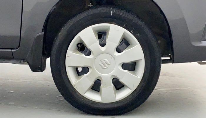 2018 Maruti Alto K10 VXI (O) AMT, Petrol, Automatic, 18,793 km, Right Front Wheel
