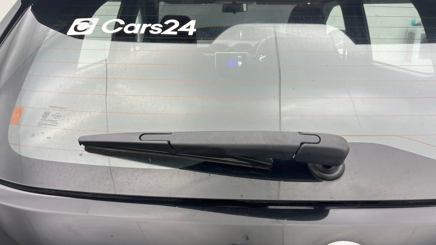 2022 Nissan MAGNITE XV PREMIUM TURBO CVT, Petrol, Automatic, 42,756 km, Rear Wiper