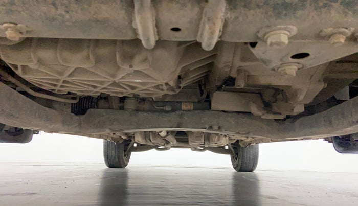 2018 Mahindra XUV500 W7 FWD, Diesel, Manual, 39,584 km, Front Underbody