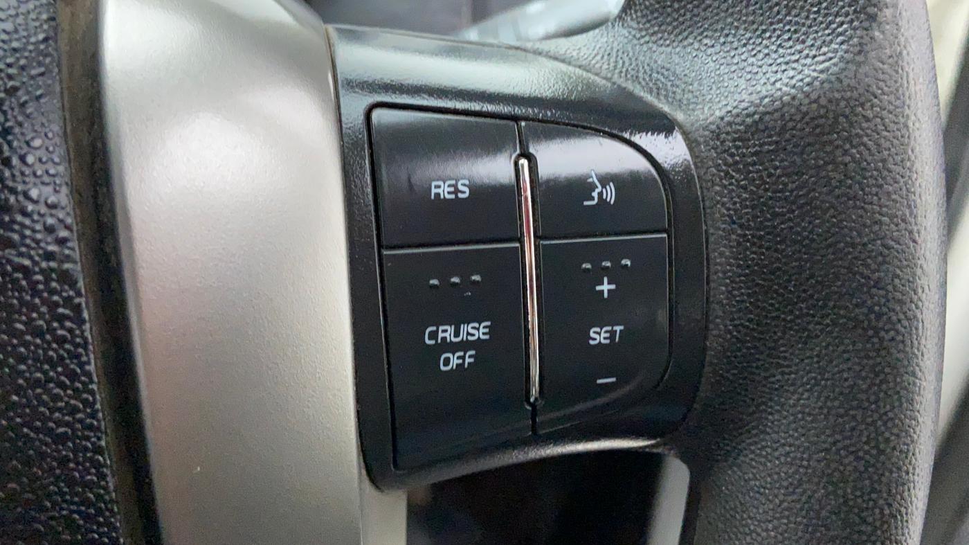 2018 Mahindra XUV500 W7 FWD, Diesel, Manual, 39,584 km, Cruise Control