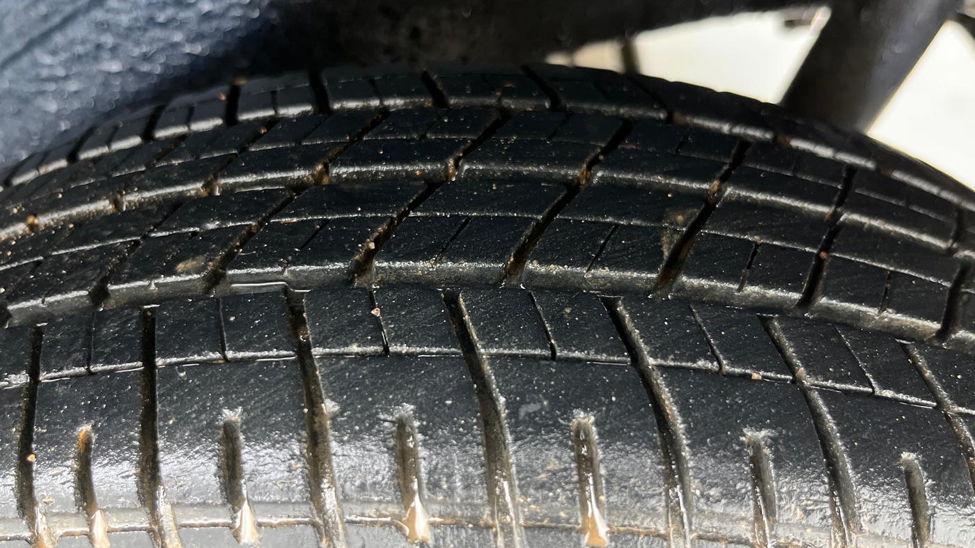 2018 Maruti Wagon R 1.0 VXI+, Petrol, Manual, 23,045 km, Left Rear Tyre Tread