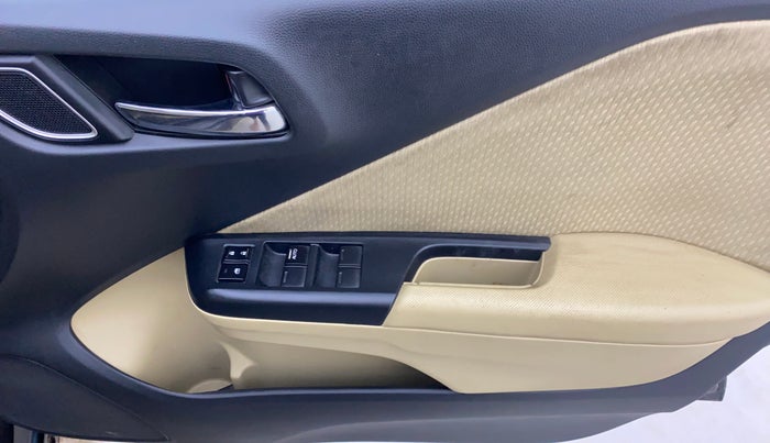 2019 Honda City 1.5L I-VTEC VX CVT, Petrol, Automatic, 83,837 km, Driver Side Door Panels Control
