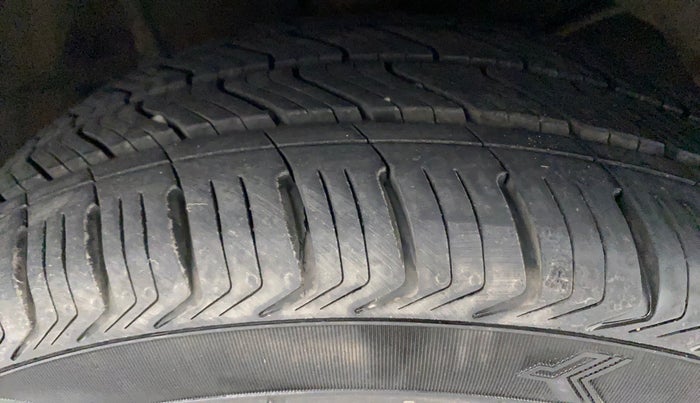 2017 Maruti Baleno RS 1.0 PETROL, Petrol, Manual, 90,908 km, Right Front Tyre Tread