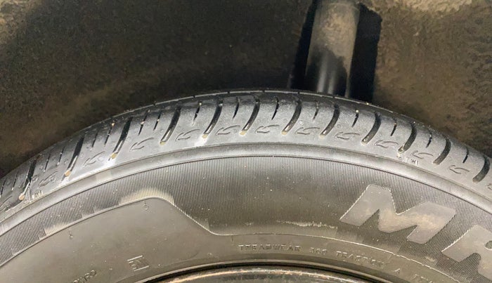 2017 Maruti Baleno DELTA PETROL 1.2, Petrol, Manual, 98,117 km, Left Rear Tyre Tread