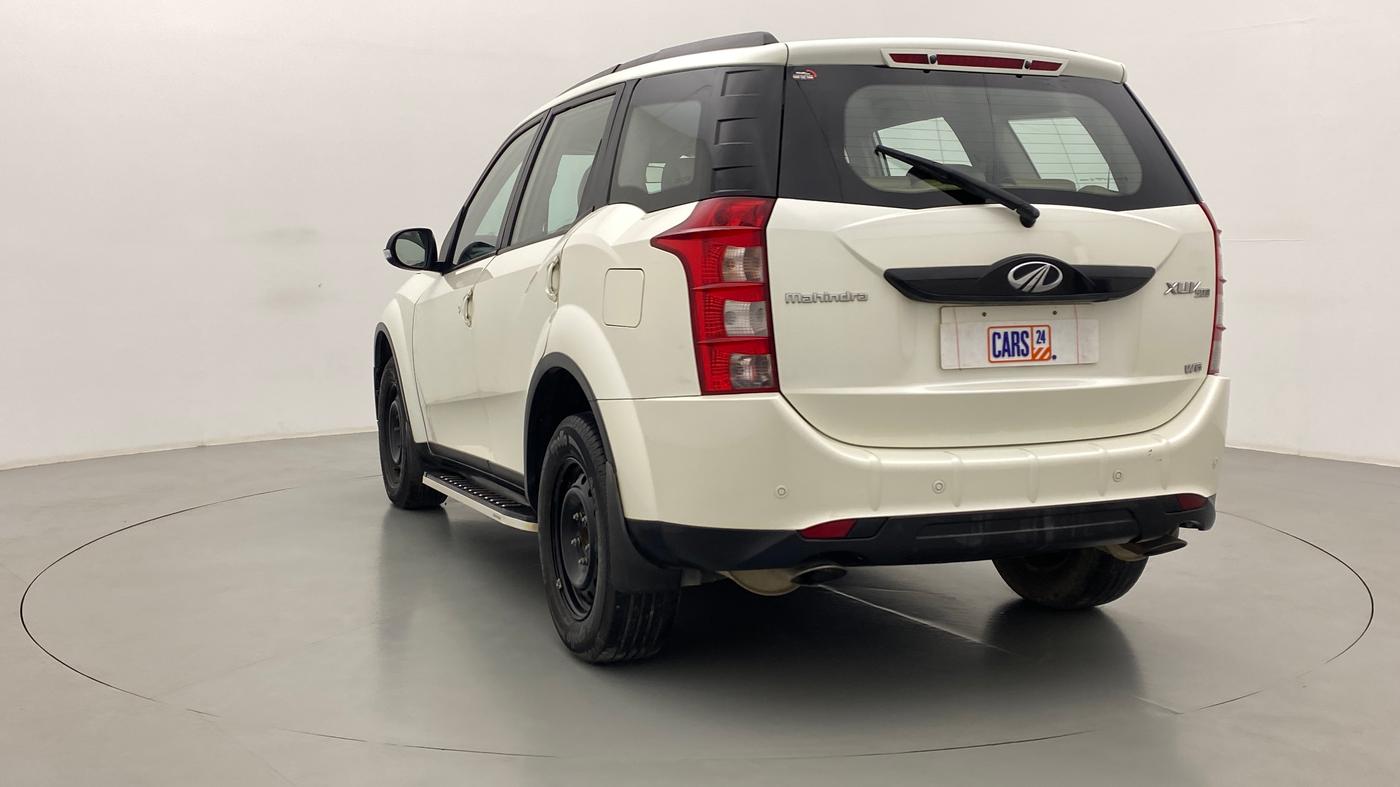 2017 Mahindra XUV500 W6 4X2, Diesel, Manual, 21,818 km, Left Back Diagonal