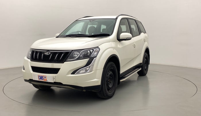 2017 Mahindra XUV500 W6 4X2, Diesel, Manual, 21,818 km, Left Front Diagonal