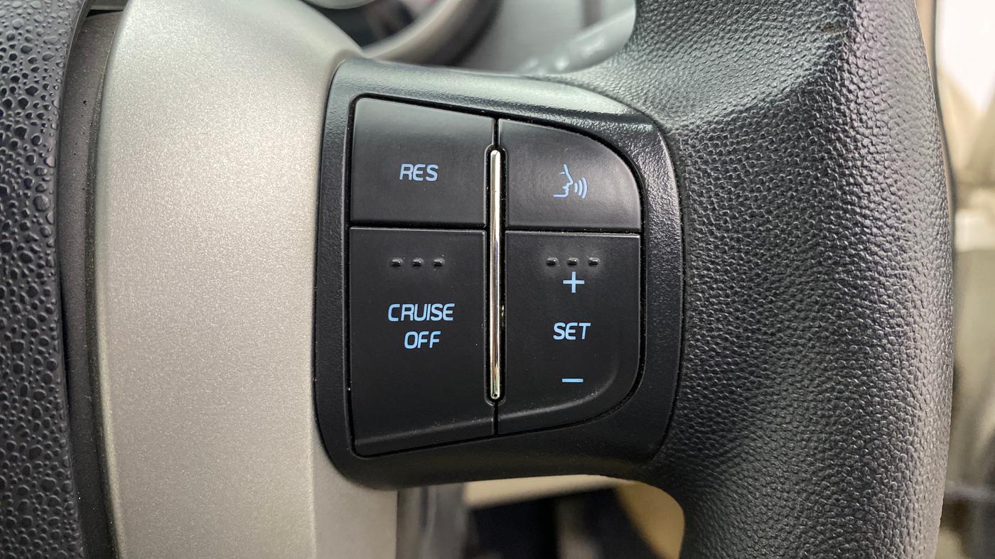 2017 Mahindra XUV500 W6 4X2, Diesel, Manual, 21,818 km, Adaptive Cruise Control