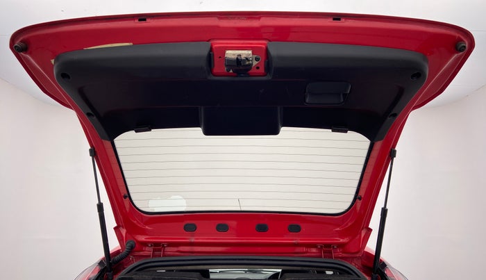 2015 Fiat Punto EVO EMOTION 1.3 MULTIJET, Diesel, Manual, 1,12,267 km, Boot Door Open