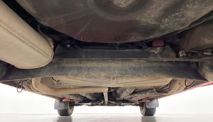 2015 Fiat Punto EVO EMOTION 1.3 MULTIJET, Diesel, Manual, 1,12,267 km, Rear Underbody