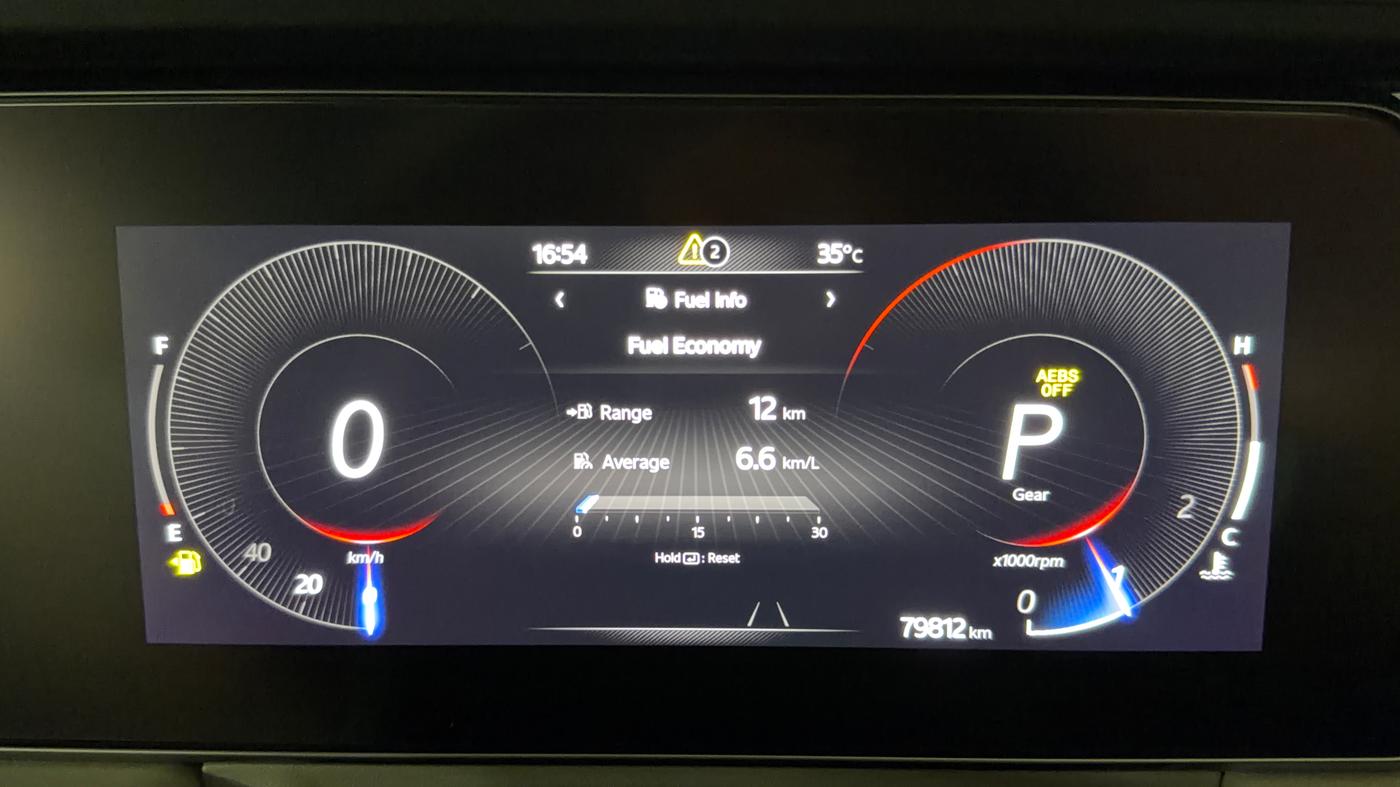 2022 Mahindra XUV700 AX 7 P AT 7 STR, Petrol, Automatic, 79,799 km, Odometer Image