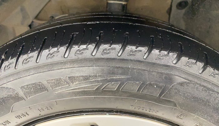 2021 Toyota URBAN CRUISER MID GRADE AT, Petrol, Automatic, 75,831 km, Left Front Tyre Tread