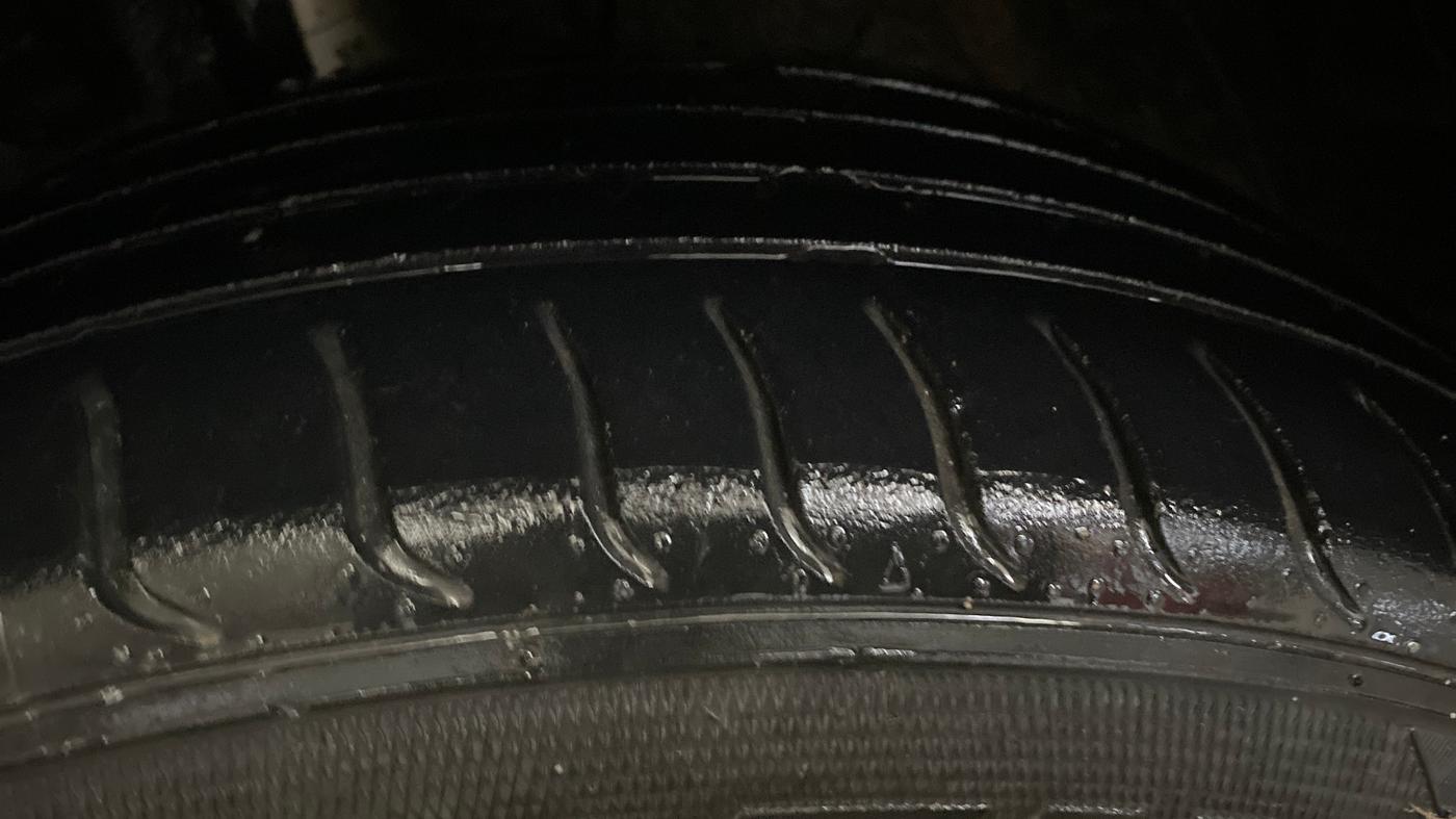 2023 Maruti FRONX DELTA PLUS 1.2MT, Petrol, Manual, 40,909 km, Left Front Tyre Tread