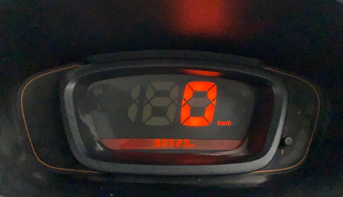 2016 Renault Kwid RXT 0.8 (O), Petrol, Manual, 90,523 km, Odometer Image