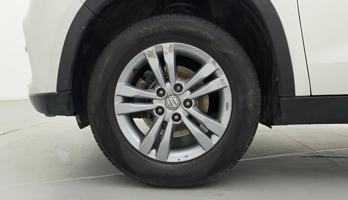 2017 Maruti Vitara Brezza ZDI, Diesel, Manual, 94,876 km, Left Front Wheel