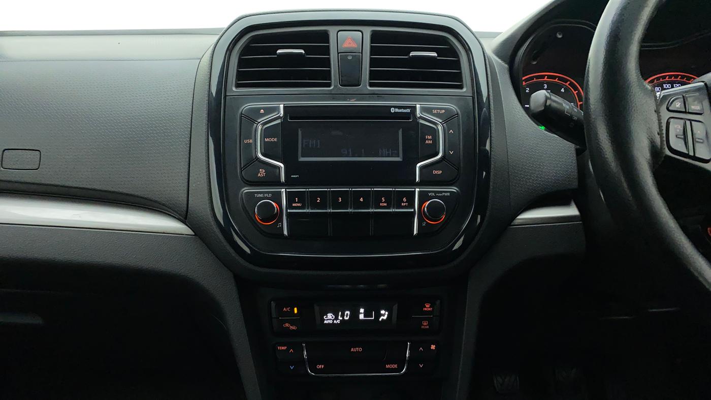2017 Maruti Vitara Brezza ZDI, Diesel, Manual, 94,876 km, Air Conditioner
