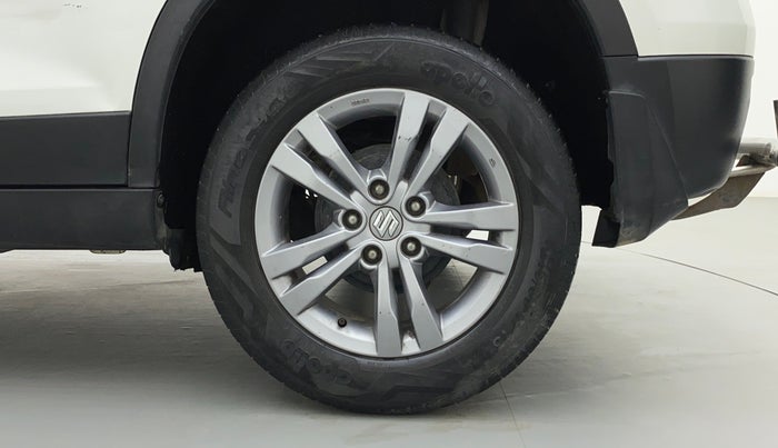 2017 Maruti Vitara Brezza ZDI, Diesel, Manual, 94,876 km, Left Rear Wheel