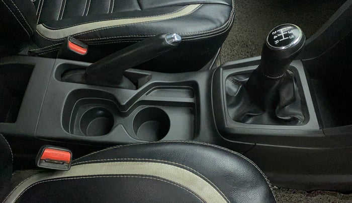 2017 Maruti Vitara Brezza ZDI, Diesel, Manual, 94,876 km, Gear Lever
