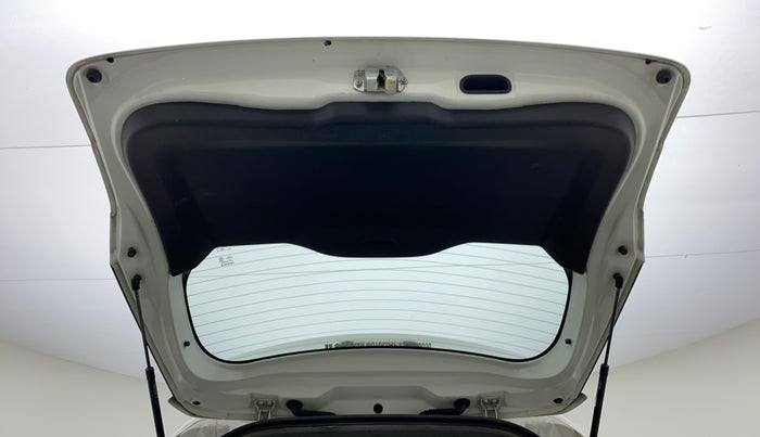 2017 Maruti Vitara Brezza ZDI, Diesel, Manual, 94,876 km, Boot Door Open