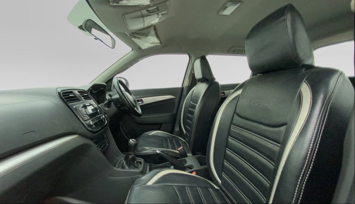 2017 Maruti Vitara Brezza ZDI, Diesel, Manual, 94,876 km, Right Side Front Door Cabin