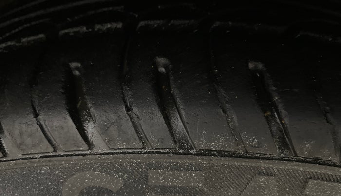 2019 Hyundai Grand i10 SPORTZ AT 1.2 KAPPA VTVT, Petrol, Automatic, 78,198 km, Right Front Tyre Tread