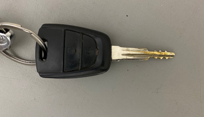 2019 Hyundai Grand i10 SPORTZ AT 1.2 KAPPA VTVT, Petrol, Automatic, 78,198 km, Key Close Up