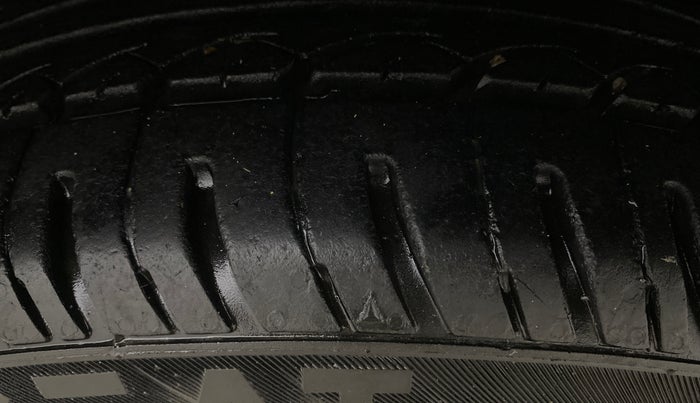 2019 Hyundai Grand i10 SPORTZ AT 1.2 KAPPA VTVT, Petrol, Automatic, 78,198 km, Left Rear Tyre Tread