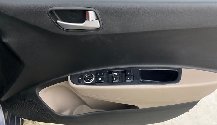 2019 Hyundai Grand i10 SPORTZ AT 1.2 KAPPA VTVT, Petrol, Automatic, 78,198 km, Driver Side Door Panels Control