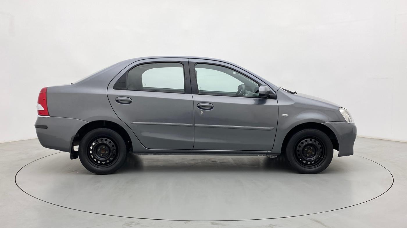 2013 Toyota Etios G, Petrol, Manual, 75,626 km, Right Side View