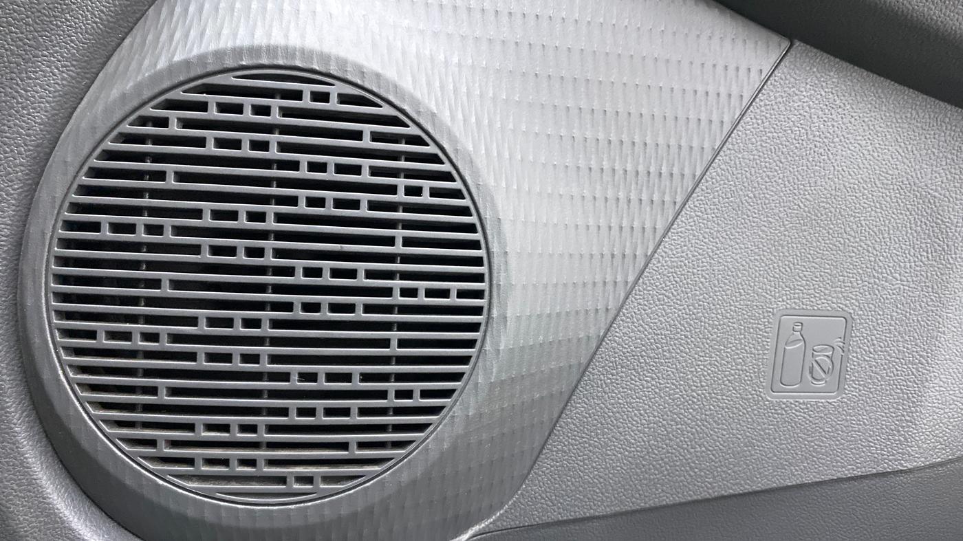 2013 Toyota Etios G, Petrol, Manual, 75,626 km, Speaker