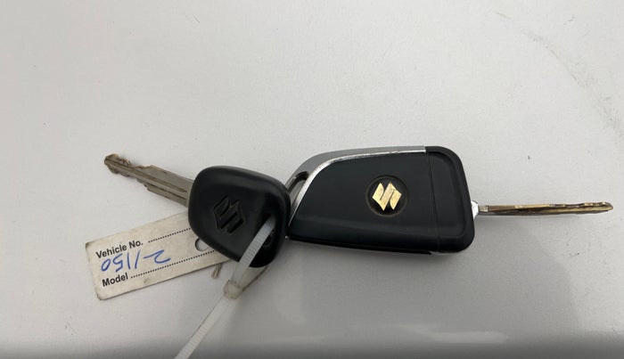 2015 Maruti Alto 800 LXI, Petrol, Manual, 66,614 km, Key Close Up