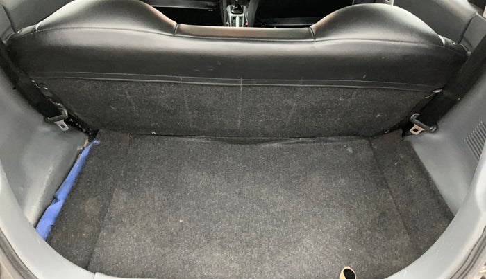 2015 Maruti Alto 800 LXI, Petrol, Manual, 66,614 km, Boot Inside