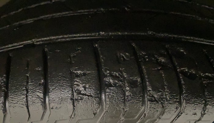 2021 Hyundai NEW I20 Asta 1.0 GDI Turbo IMT, Petrol, Manual, 71,679 km, Left Front Tyre Tread